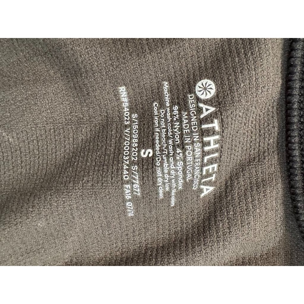 Athleta Gray Racerback Tank Top Size S Built-In Shelf Bra Athletic Yoga Running